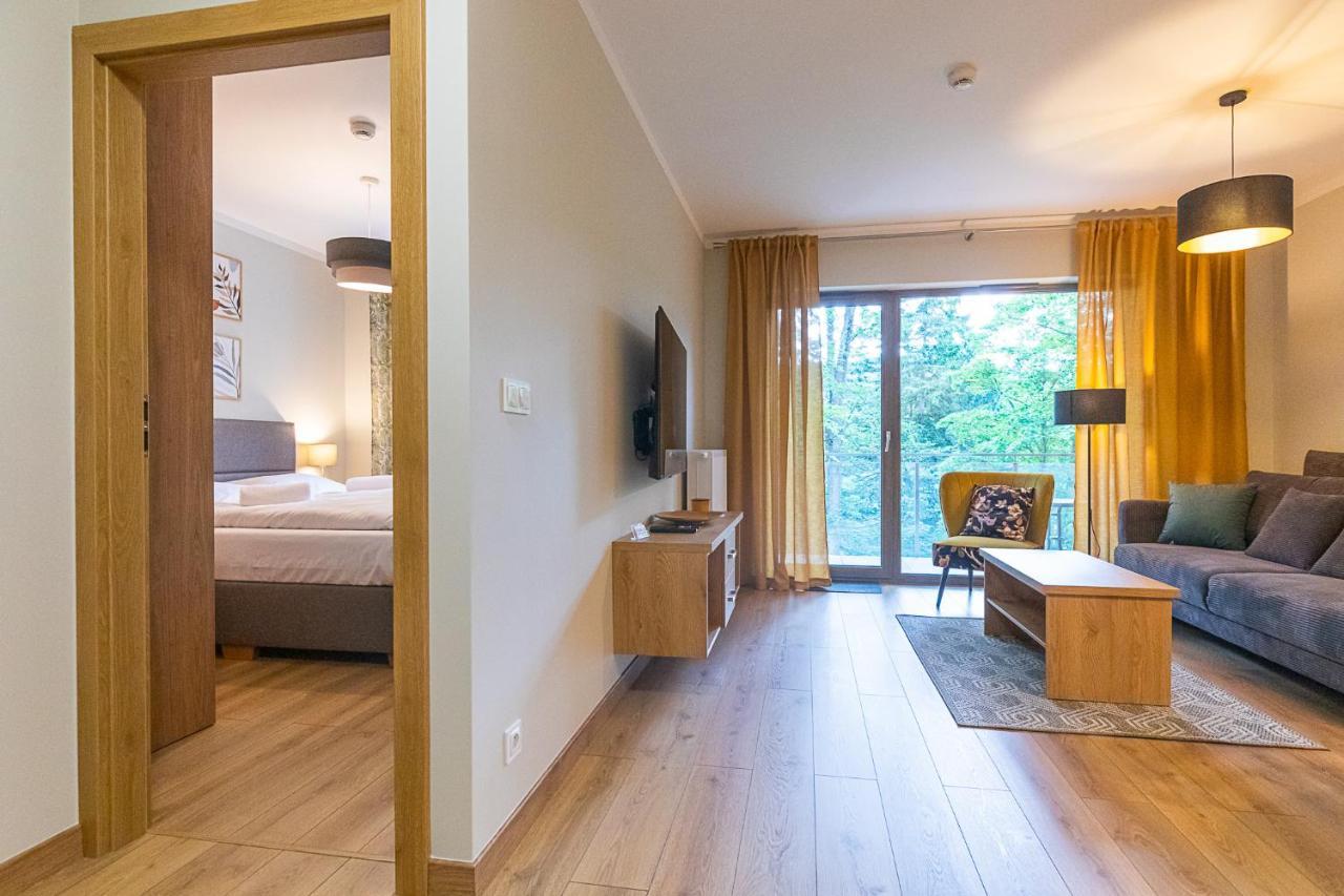 Rentplanet - Apartamenty Stone Hill シクラルスカ・ポレンバ エクステリア 写真