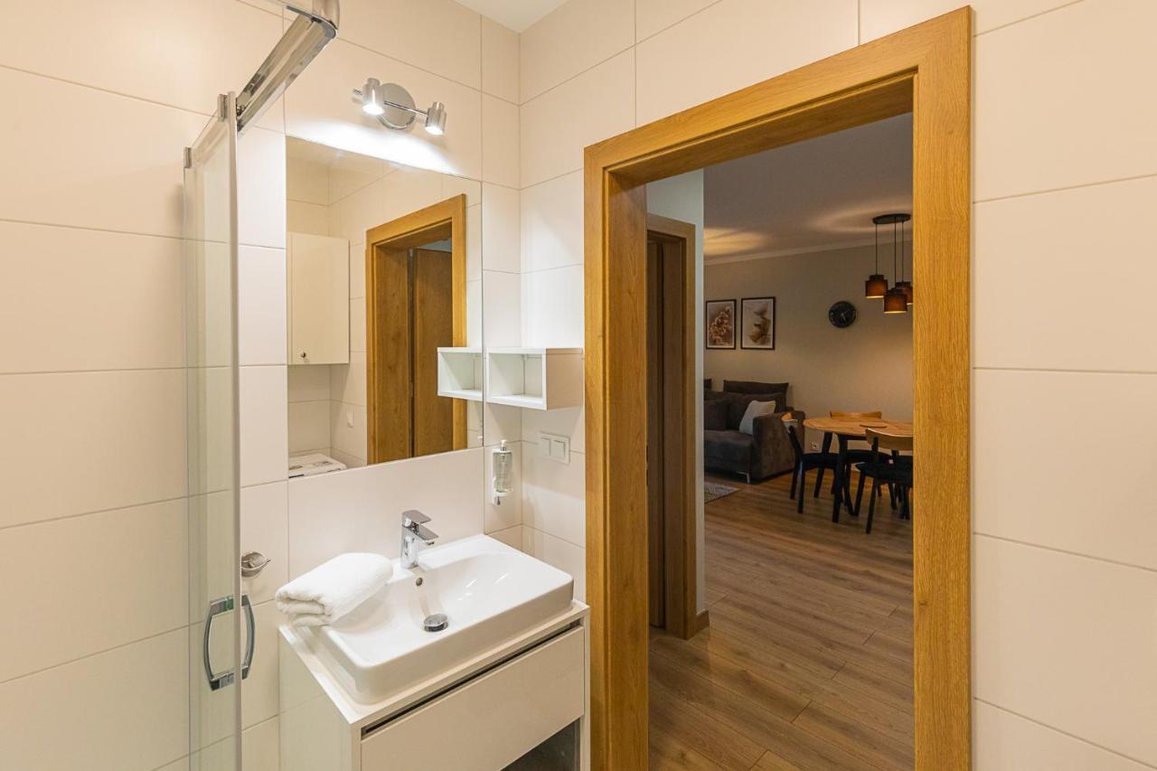 Rentplanet - Apartamenty Stone Hill シクラルスカ・ポレンバ エクステリア 写真
